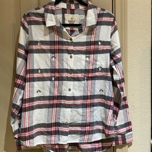 American Heritage Perfect shirt  button blouse.